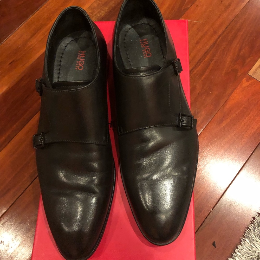 Hugo Boss mens dress shoes - Picture 3 of 6